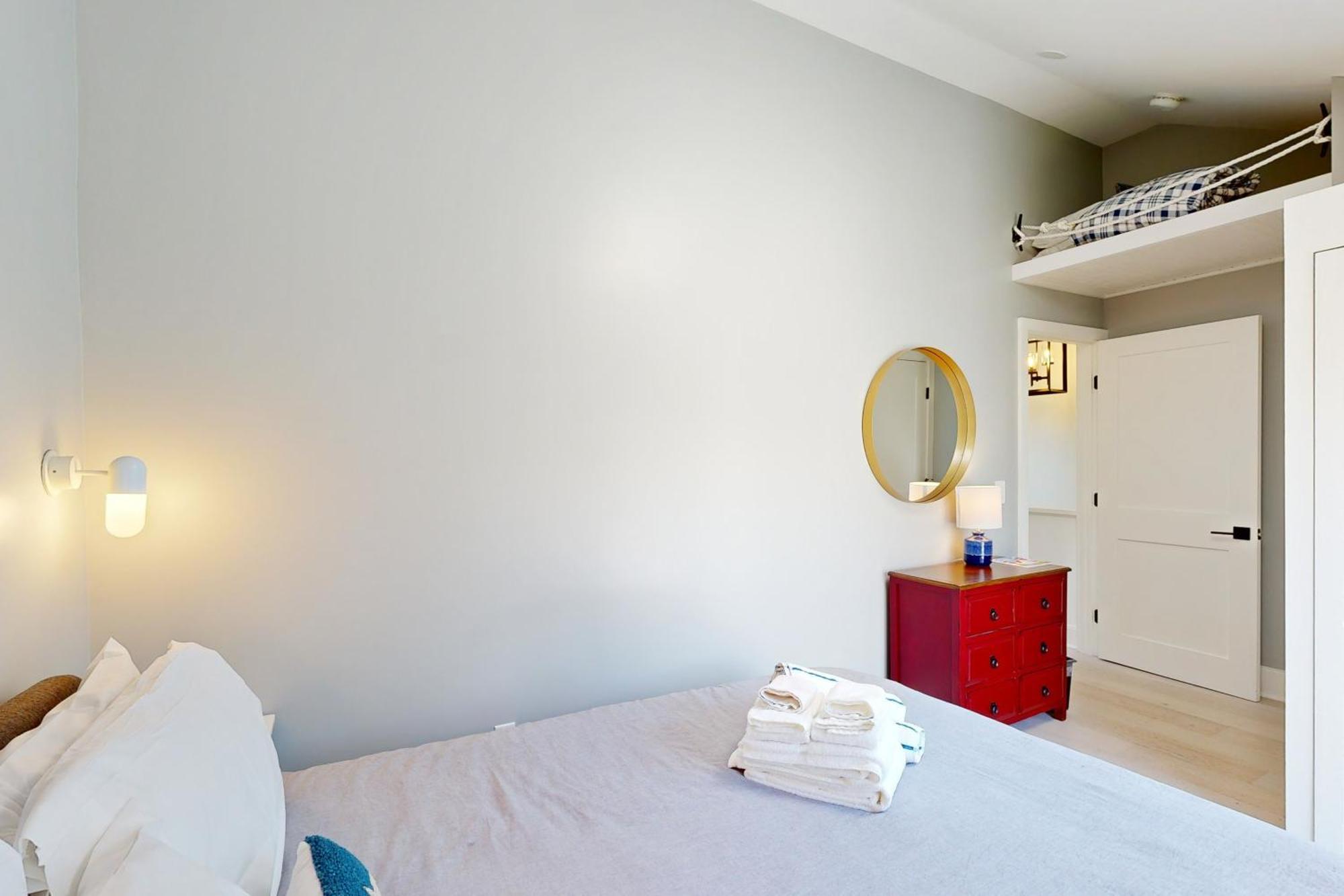 Long Pier Lodge 普罗温斯敦 外观 照片
